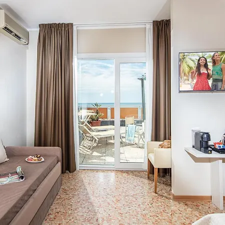 Hotel Royal Bibione Exterior foto