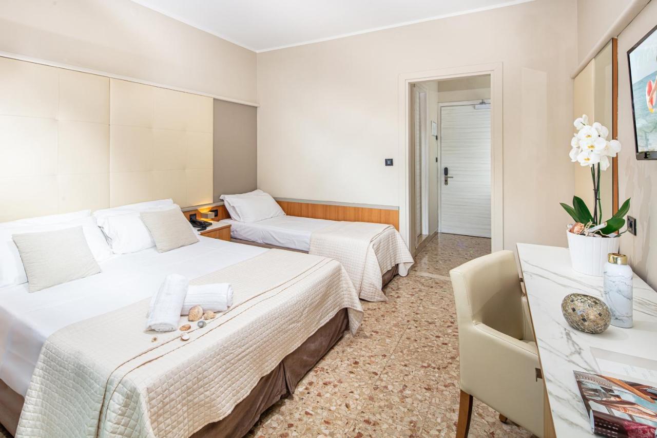 Royal 4* Bibione